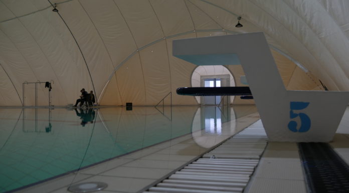 Mórahalmon télen is lehet úszni! – Elkészült a Szent Erzsébet Mórahalmi Gyógyfürdő úszómedencéjének lefedése