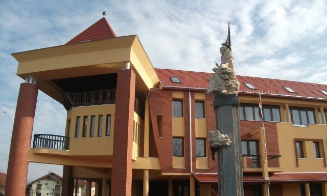 Mórahalmon európai uniós támogatásból egy Szerb Kulturális Központot építenek