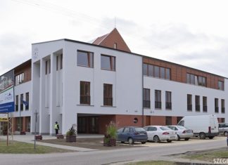 Tudatos internetezéssel ismerkedtek a sándorfalvi gyerekek