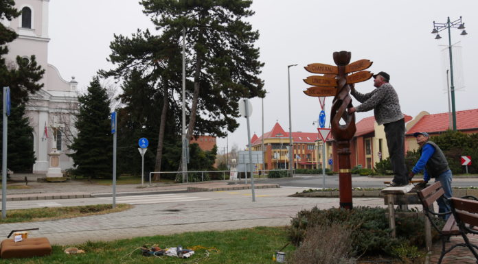 Terebélyesebb lett a Testvértelepülések fája Mórahalmon