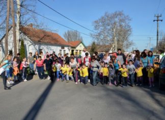 Újra Utcai Futóverseny Domaszéken – Nevezés és rajt május 5-én!