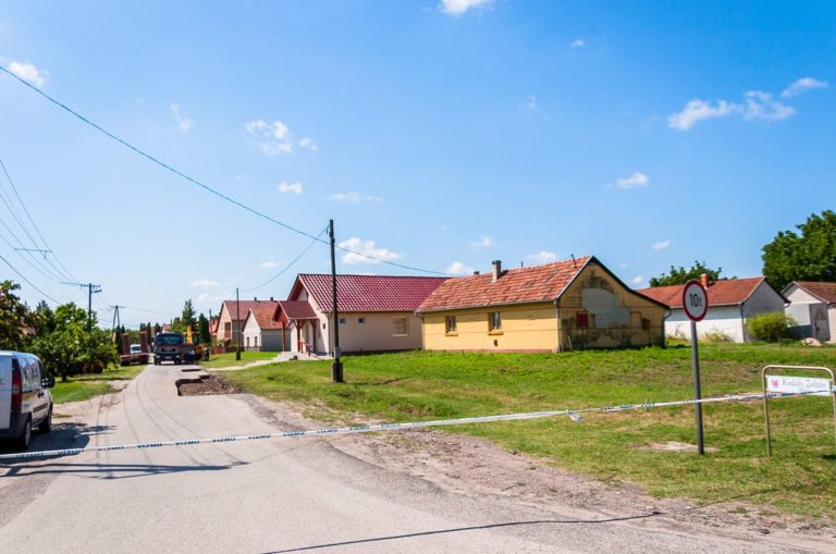 Két utca újul meg Ruzsán az adósság-konszolidációban részt nem vevő településeknek járó támogatásból