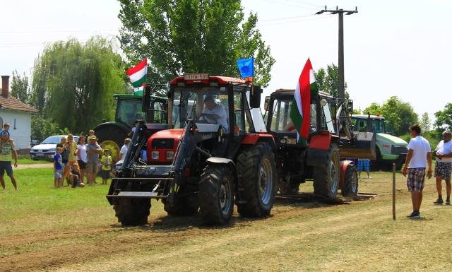 Traktorversenyt rendeznek Csólyospáloson