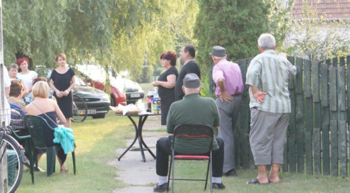 Utcafórumok hét nap hét helyszínen Sándorfalván