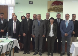 Agrárszakképzésről tanácskoztak Ásotthalmon, az erdészetiben – Hivatalos együttműködést írtak alá