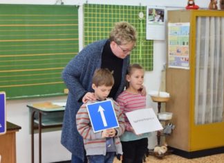 Biztonságos közlekedésre nevelik a ruzsai iskolásokat