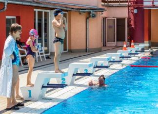 Úszótábor a mórahalmi gyógyfürdőben – Csiszold tovább az úszástechnikádat!