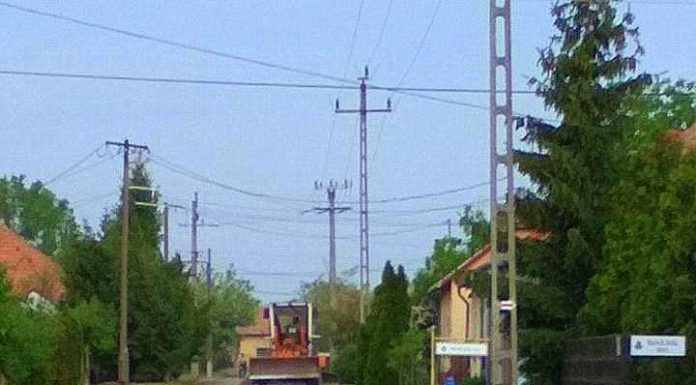 Megkezdődött a Dózsa György utca burkolatjavítása Ásotthalmon