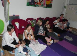 Anyák Hete rendezvénysorozat Ásotthalmon – a babamasszázs tanfolyam volt a legsikeresebb program