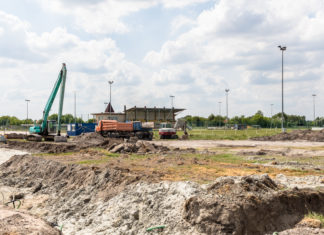 Uszodával bővül a mórahalmi sportcentrum