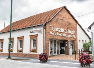 Húsz éve működik a mórahalmi Tourinform Iroda