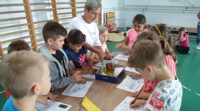 A Mórahalmi Önvédelmi Egylet programokat szervez a gyermekek és a családok biztonságáért