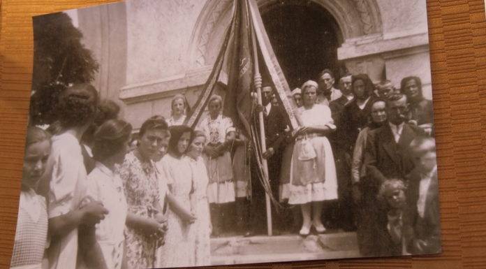 Történetek a zsombói templomról – 95 éve tették le az alapkövet (VIDEO)