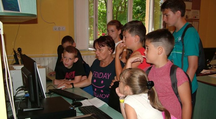 Digitális Jólét Pontot alakítottak ki Röszkén – Informatikai eszközökkel bővült a teleház