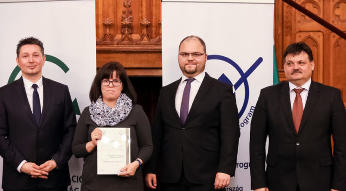 Mórahalom zölden gondolkodik – A város ismét kiérdemelte az „Energiatudatos Önkormányzat” címet