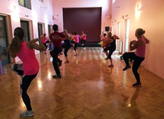 „Egy kis mozgás mindenkinek kell!” – 2019-ben is ingyenes mozgásprogramok a mórahalmi EFI-nél