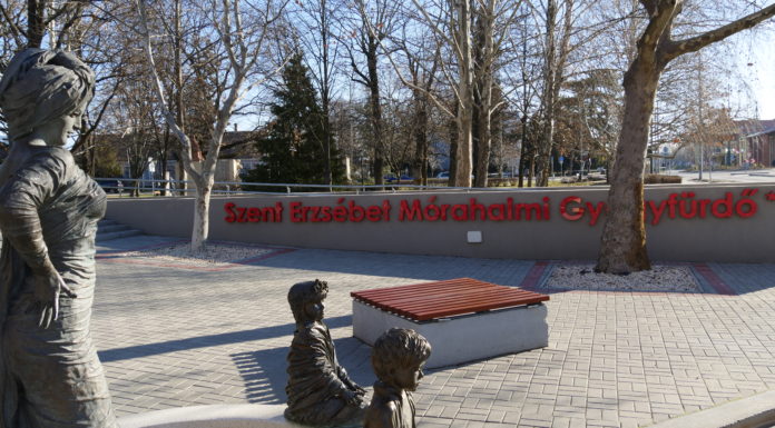 Mórahalmi élményfürdő februárban is – egyre több a távolról visszajáró vendég