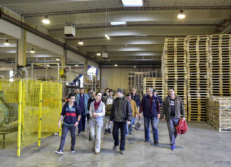 Munkaerőhiánnyal küzd a térség: munkavállalók ismerkedtek egy megyeszinten is kiemelkedő mórahalmi üzemmel