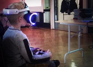 Fiatalok és idősek együttesen léptek be a virtuális világba a mórahalmi GameTour-on