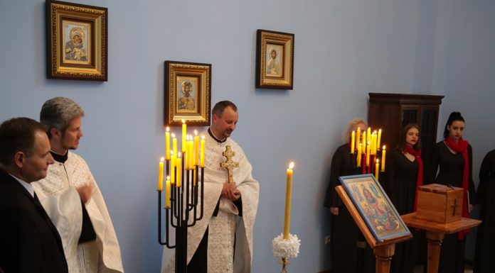 Felszentelték a mórahalmi Kolo Szerb Kulturális Központ kápolnáját