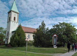 Vetítést és helytörténeti sétát tartottak Pusztamérgesen a Közösségek Hete alkalmából