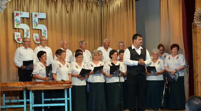 55 éves jubileumát ünnepelte a Zákányszéki Parasztkórus