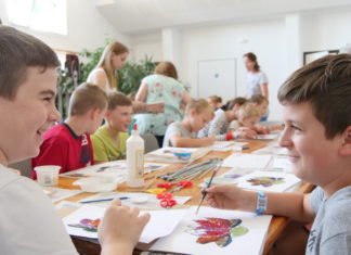 Kreatív foglalkozások és játszóház a pusztamérgesi könyvtárban nyáron is