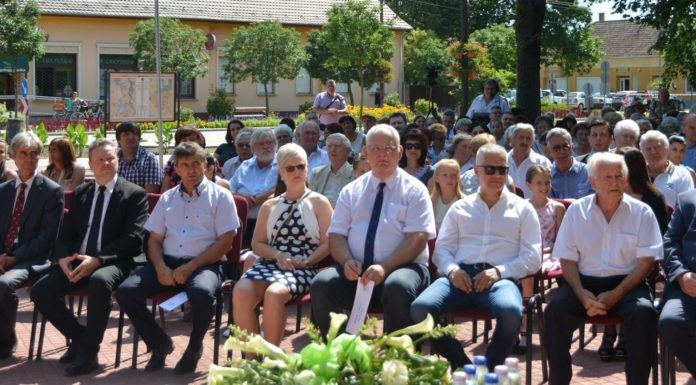 Elismerés a közösségért végzett munkáért – Kitüntetésben és oklevélben részesültek Sándorfalva legkiválóbb polgárai