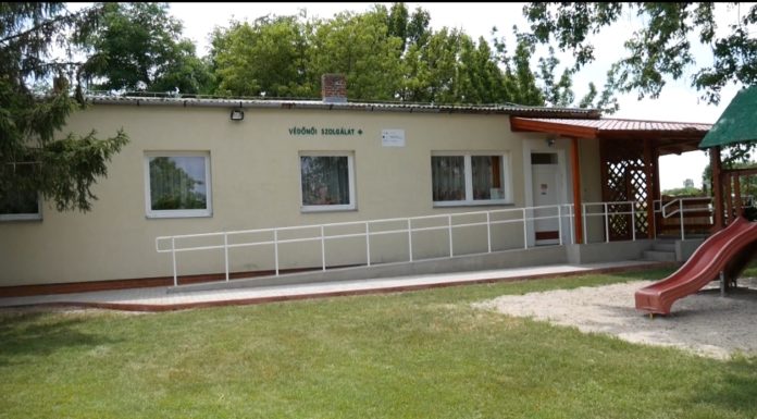 Évente 5-10 baba születik Pusztamérgesen – Új épületben működik tovább a védőnői szolgálat