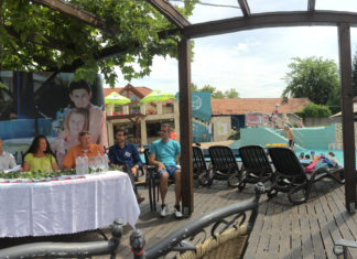 Programáradat a mórahalmi fürdőben