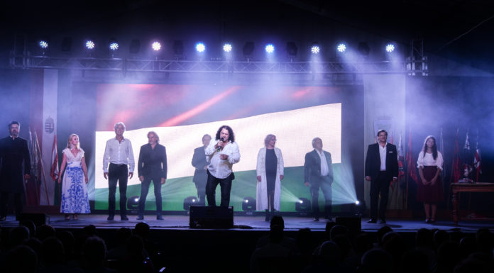 Egy hazánk van, Mórahalom – Zenés történelmi gálaműsor a város 30 éves fennállásának tiszteletére