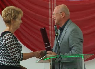 Kitüntetést adtak át a mórahalmi idősek napján – A szociális otthon élelmezésvezetője nem kötelezettségként, hanem életfeladatként tekint munkájára