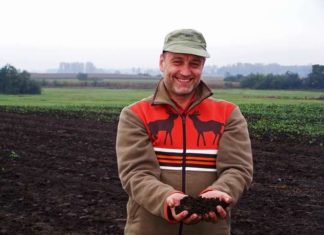 Új gondolatok, ötletek és tippek a talajmegújító mezőgazdasághoz – Kökény Attila előadása Mórahalmon