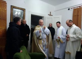 Pusztamérgesen felújították a húsz éve üresen álló plébániát