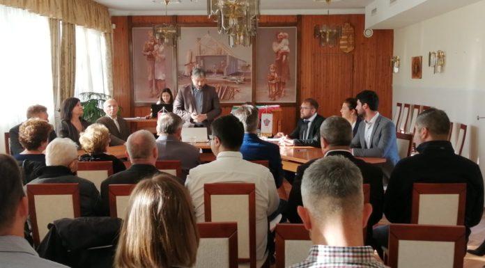 A zsombói Képviselő-testület munkaterv szerinti ülést tartott – A lakossági kérelmekre is választ adtak