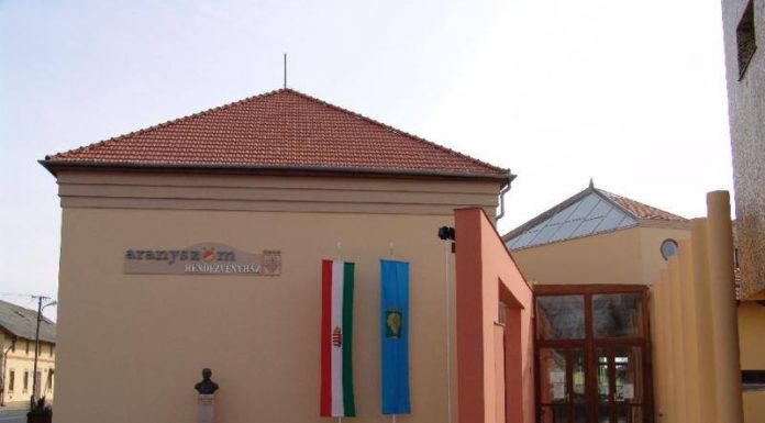 A mórahalmi Aranyszöm Rendezvényház újra várja közösségeit