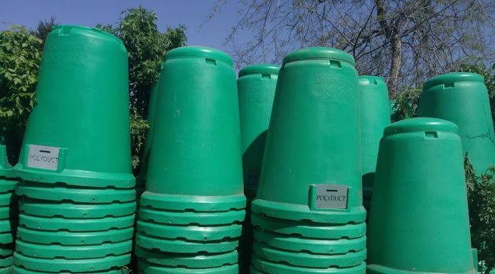 Komposztáló edényeket osztanak a lakosságnak Domaszéken