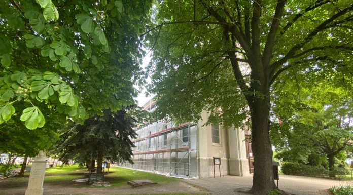 Megújul a mórahalmi templom homlokzata – Adományokat gyűjtenek a felújításhoz