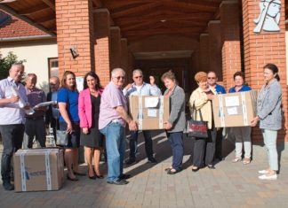 A Rotary Club Mórahalom adományokat adott át a Praxisközösségnek