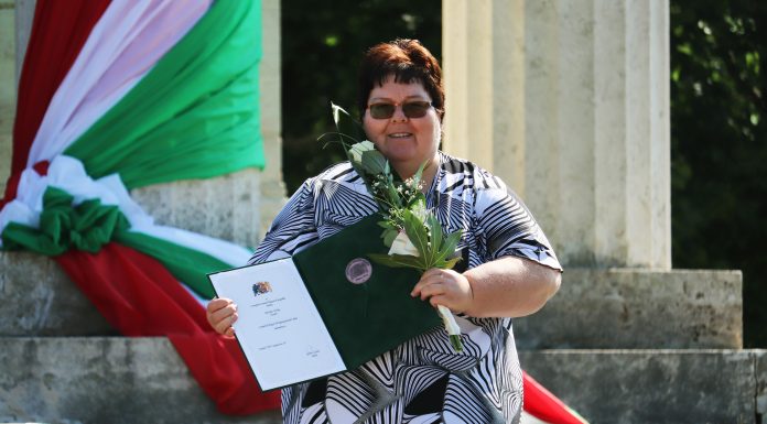 Csongrád Megye Közigazgatásáért Díjat vehetett át a mórahalmi Battancs Erika