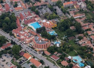 Közel 200 millió forinttal segíti a Kisfaludy program a mórahalmi magánszálláshelyeket