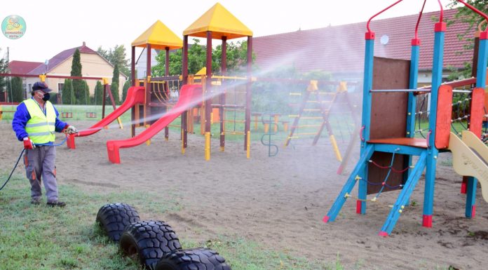 Elkezdték a járvány második hulláma elleni védekezést Domaszéken, Mórahalmon és Zákányszéken