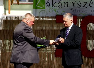 Kitüntetés a 70 éves települési ünnepen: Zákányszék új díszpolgára Papp István Szilveszter szikvízgyártó