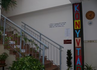 Új könyvtárosa van Zákányszéknek – A helyiek jelenleg a könyvponton vehetik át a könyveket