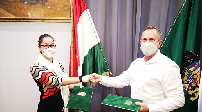 Együttműködési megállapodást kötött a megyei önkormányzat és a Vöröskereszt megyei szervezete