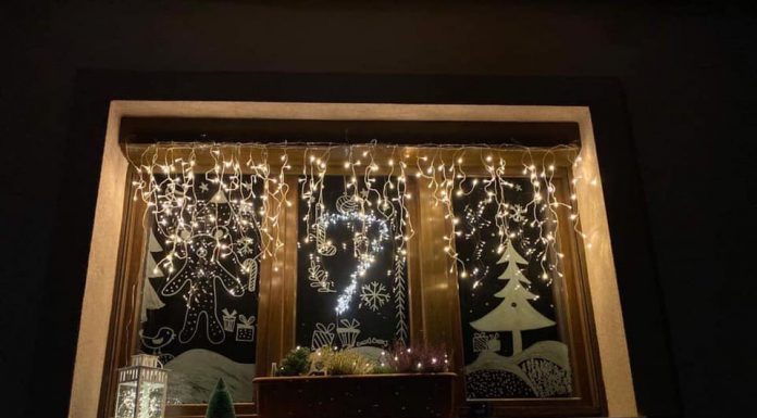 Adventi Ablakok elnevezéssel indul kezdeményezés Sándorfalván és Zákányszéken