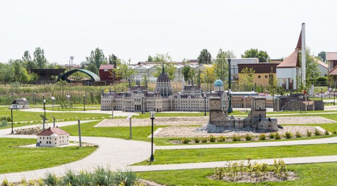 Infrafűtés rendszert alakítottak ki az Ezer Év Parkjában