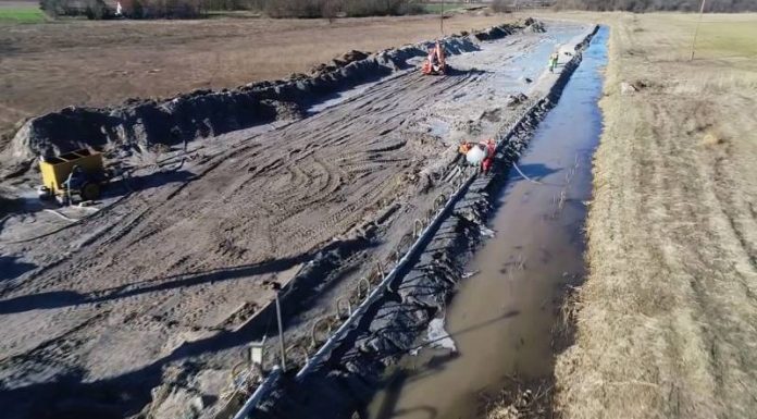 Megkezdődtek a munkálatok, melynek segítségével a Tisza vizét használnák öntözésre a Homokhátságon