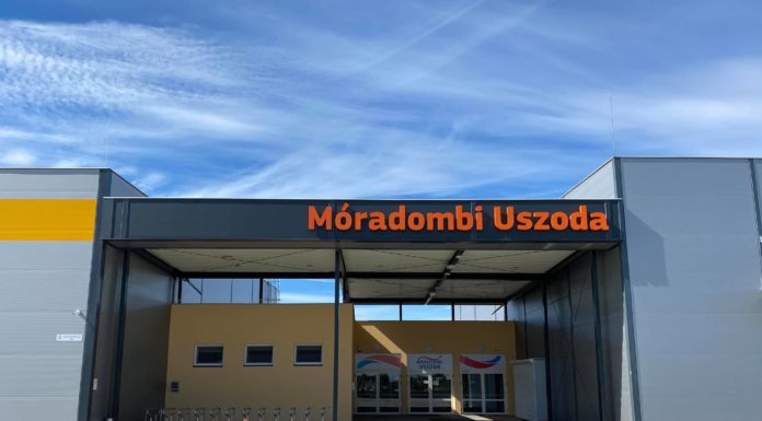 Június 10-től újra megnyitja kapuit a Móradombi Uszoda
