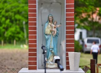 Szűz Mária-szobrot szenteltek meg Zákányszéken (Galéria)